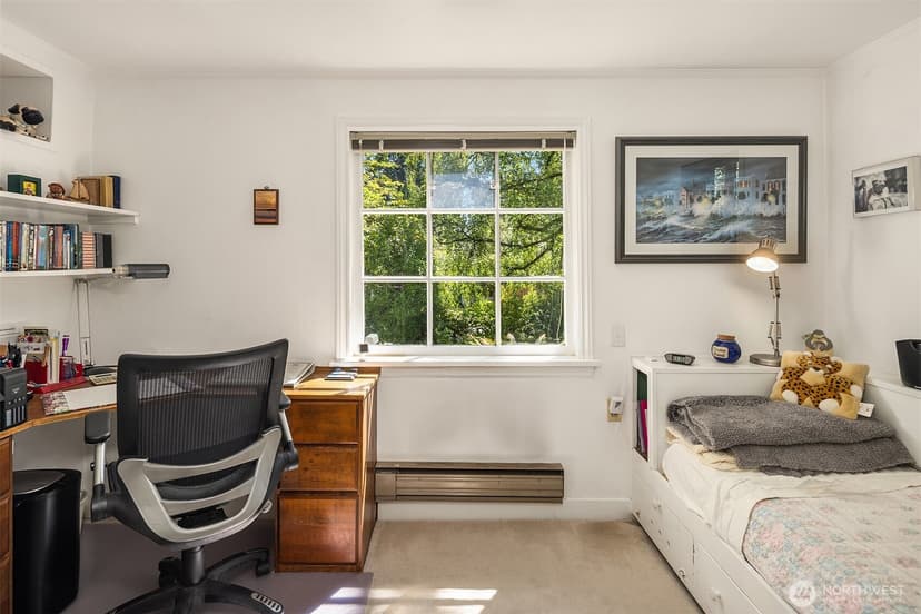 Property photo for 8255 30th Avenue NE, Seattle photo 12