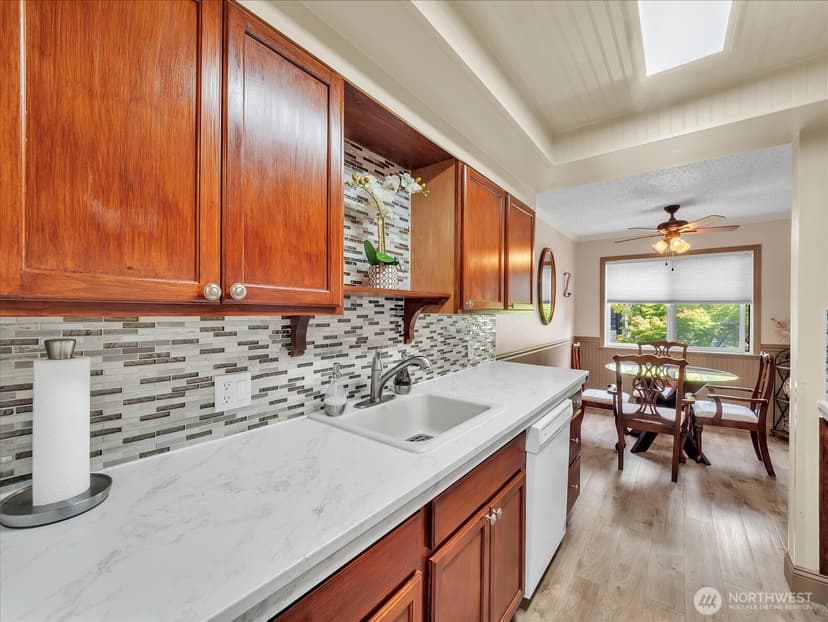 Property photo for 18908 8th Avenue NW #220, Shoreline photo 13