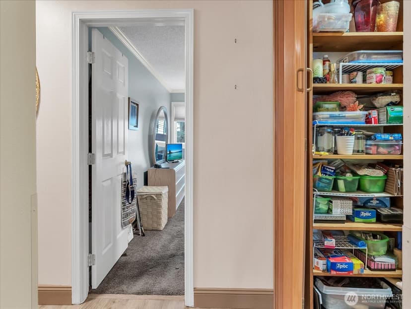 Property photo for 18908 8th Avenue NW #220, Shoreline photo 19