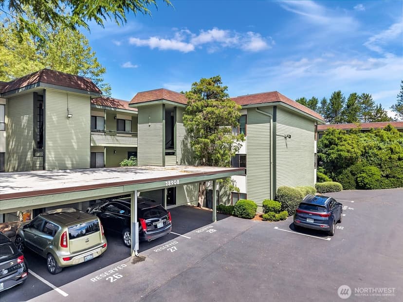 Property photo for 18908 8th Avenue NW #220, Shoreline photo 31