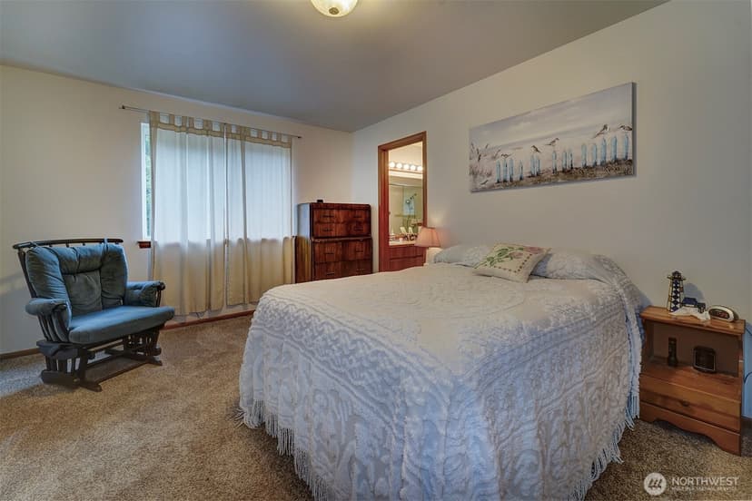 Property photo for 22035 Sea Vista NE, Poulsbo photo 24