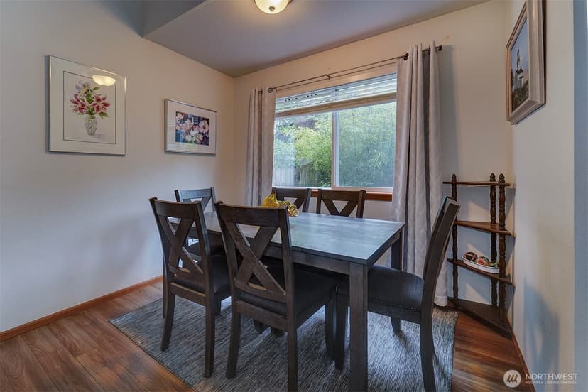 Property photo for 22035 Sea Vista NE, Poulsbo photo 11