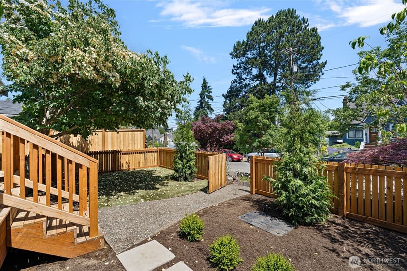 Property photo for 8045 19th Avenue NE, Seattle photo 7