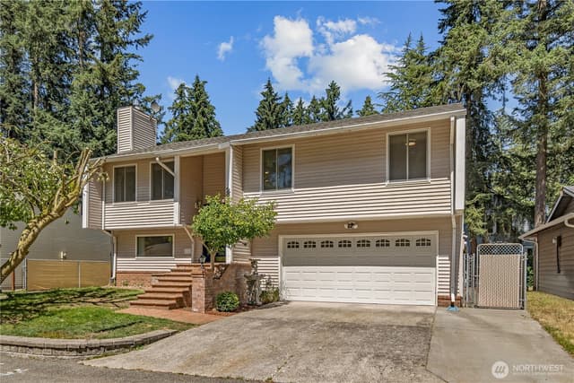 Property photo for 26425 Timberlane Drive SE, Covington