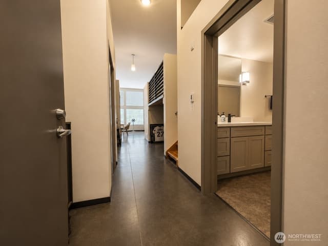 Property photo for 4422 Bagley Avenue N #204, Seattle photo 5