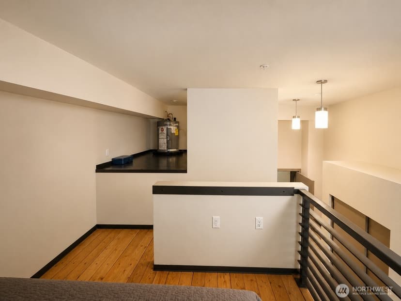 Property photo for 4422 Bagley Avenue N #204, Seattle photo 9