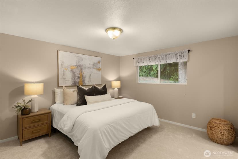 Property photo for 10763 NE 139th Street, Kirkland photo 19