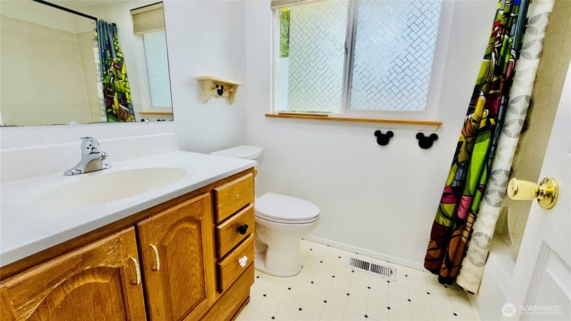Property photo for 1923 SE Karli Way, Port Orchard photo 15
