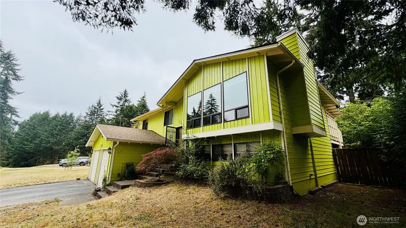 Property photo for 1923 SE Karli Way, Port Orchard photo 2