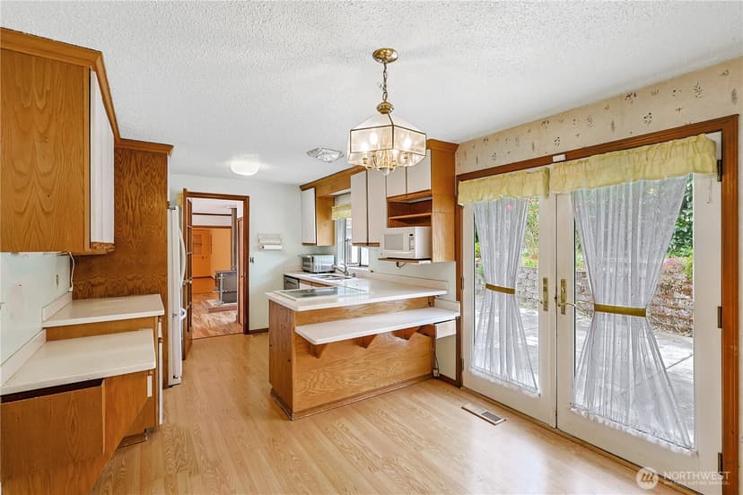 Property photo for 11222 92nd Avenue Ct SW, Lakewood photo 4
