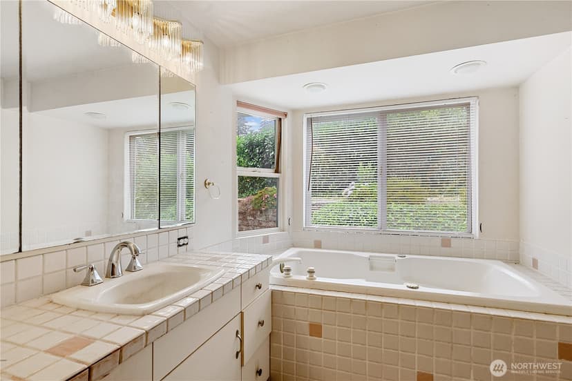 Property photo for 11222 92nd Avenue Ct SW, Lakewood photo 6