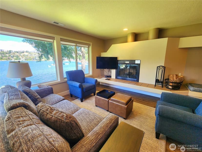 Property photo for 1 Beach 573-C, Manson photo 7