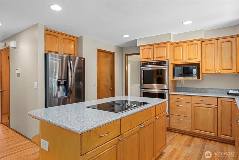 Property photo for 18207 159th Court SE, Renton photo 11