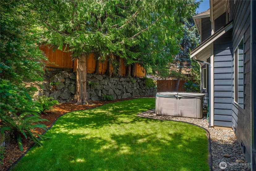 Property photo for 18207 159th Court SE, Renton photo 33