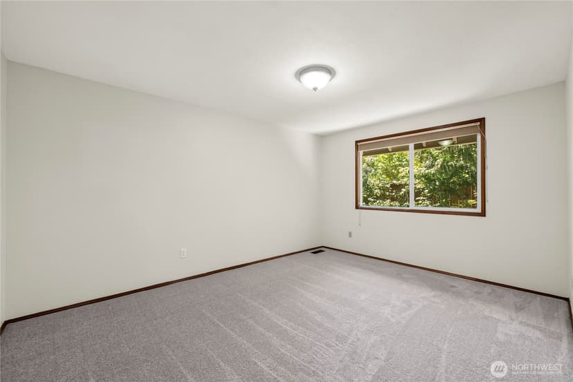 Property photo for 18207 159th Court SE, Renton photo 29
