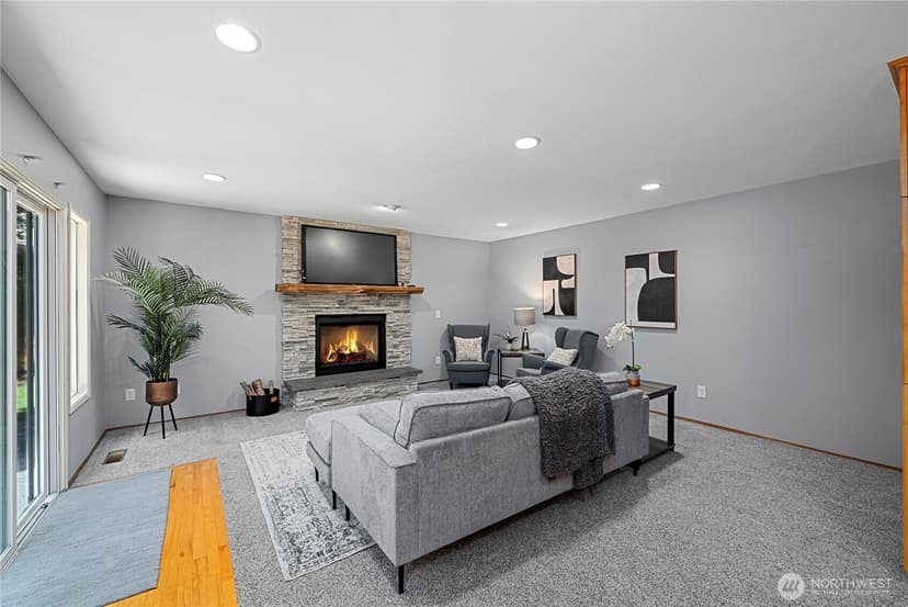 Property photo for 18207 159th Court SE, Renton photo 16
