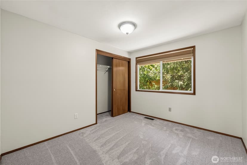 Property photo for 18207 159th Court SE, Renton photo 26