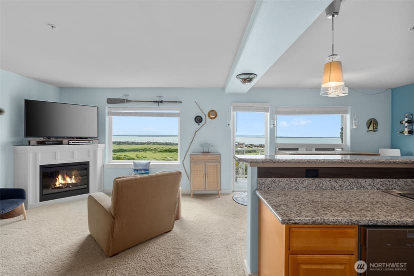 Property photo for 401 Westport View SW #303, Ocean Shores photo 7