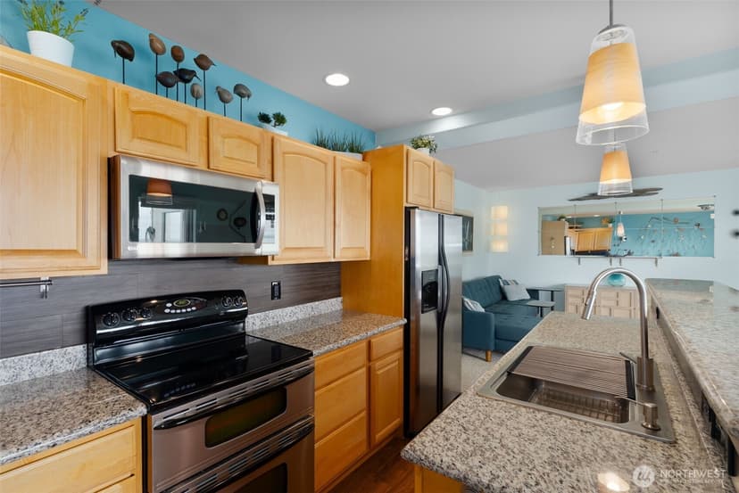 Property photo for 401 Westport View SW #303, Ocean Shores photo 15