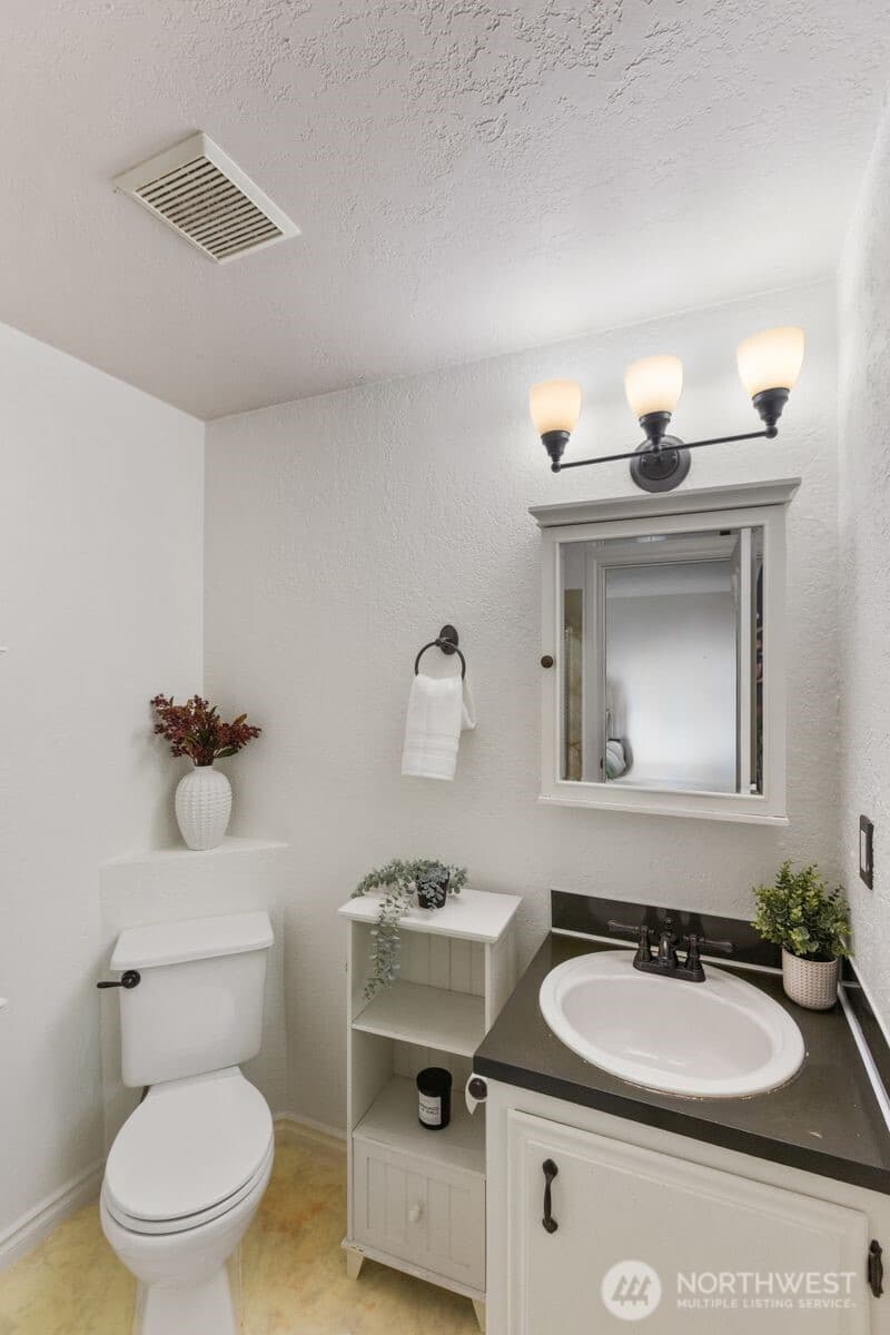 Property photo for 17801 23rd Avenue SE, Bothell photo 23