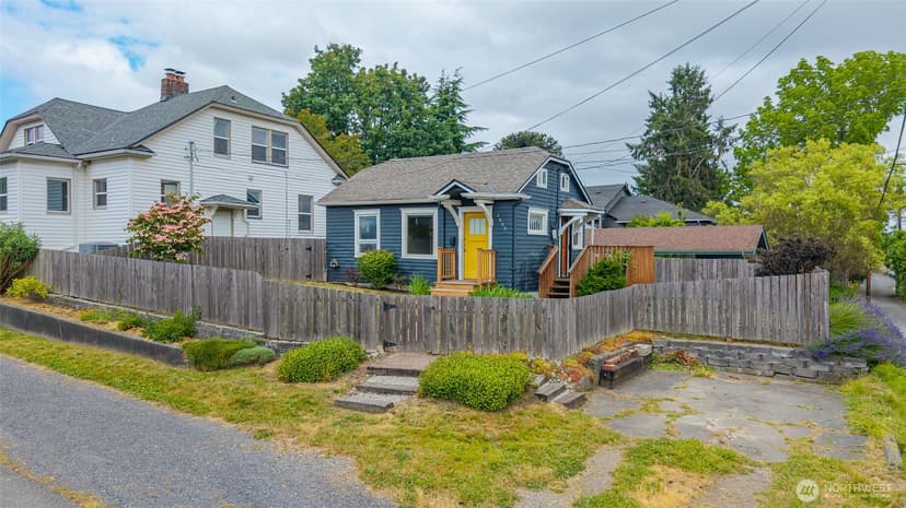 Property photo for 3731 Hoyt Ave, Everett photo 3