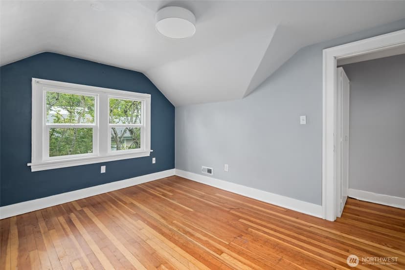 Property photo for 3731 Hoyt Ave, Everett photo 24