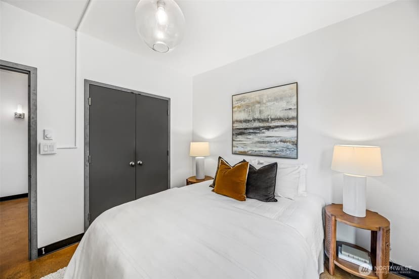 Property photo for 1414 12th Avenue #203, Seattle photo 12