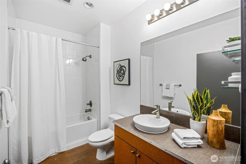 Property photo for 1414 12th Avenue #203, Seattle photo 9