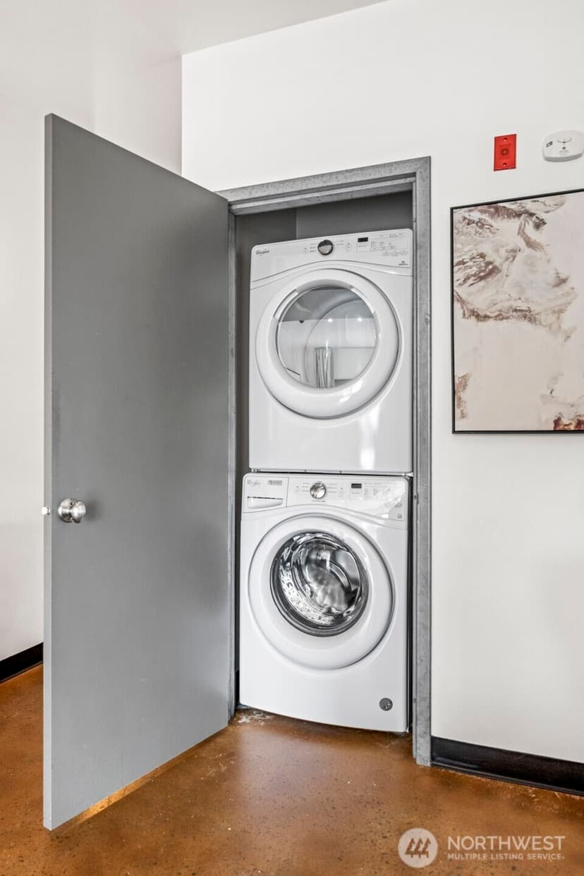 Property photo for 1414 12th Avenue #203, Seattle photo 21