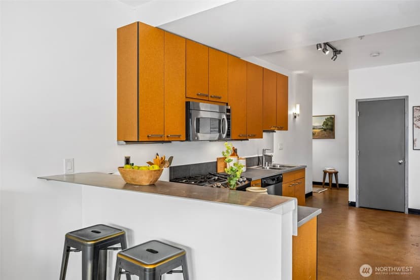 Property photo for 1414 12th Avenue #203, Seattle photo 18