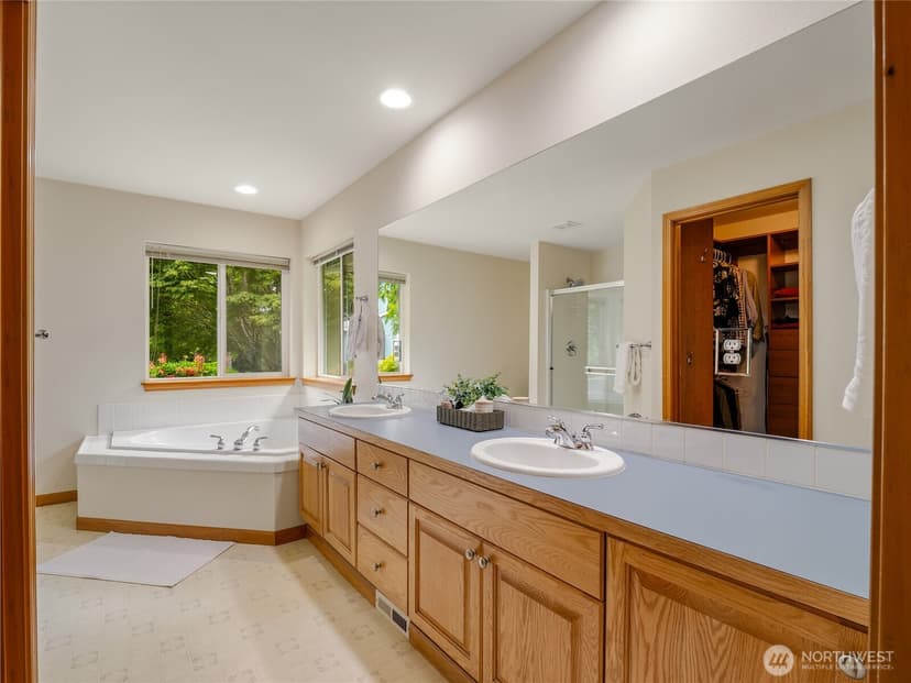 Property photo for 1102 136th St NW, Gig Harbor photo 17