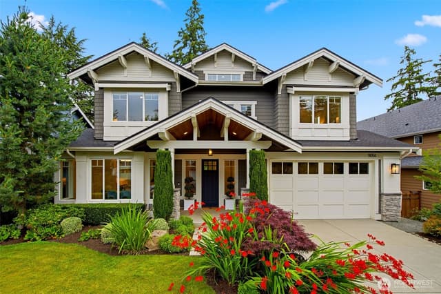 Property photo for 11056 SE 30th St, Bellevue