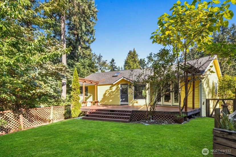 Property photo for 6922 N Meadowdale Road, Edmonds photo 26