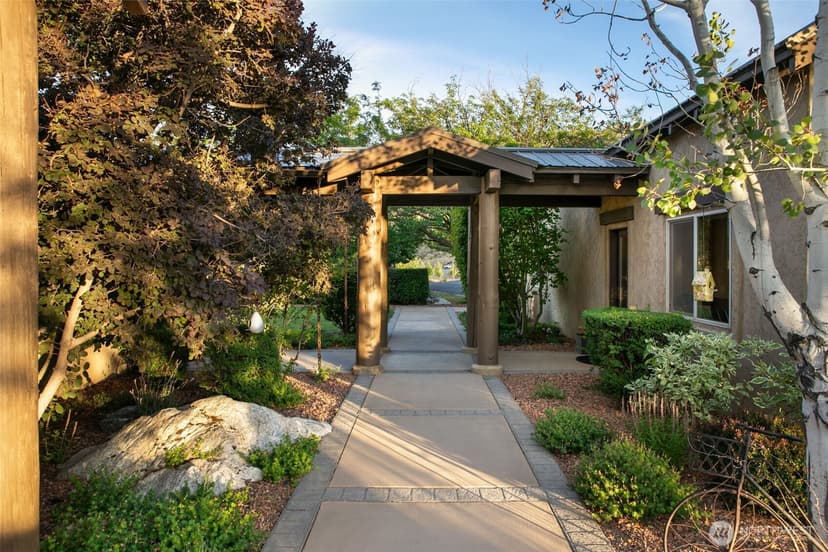 Property photo for 340 Hawks Meadow Road, Chelan photo 8