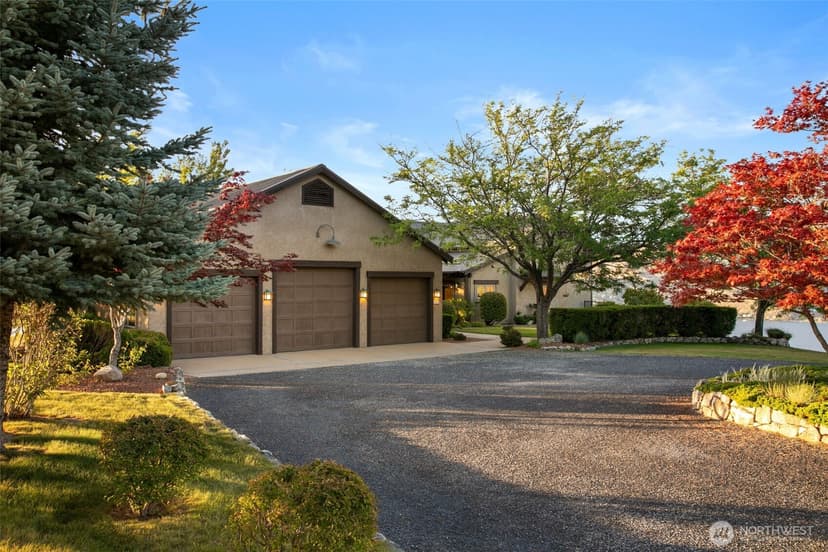 Property photo for 340 Hawks Meadow Road, Chelan photo 7