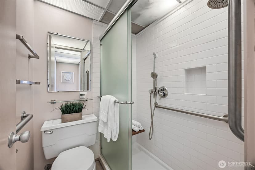 Property photo for 1620 43rd Avenue E #1B, Seattle photo 27