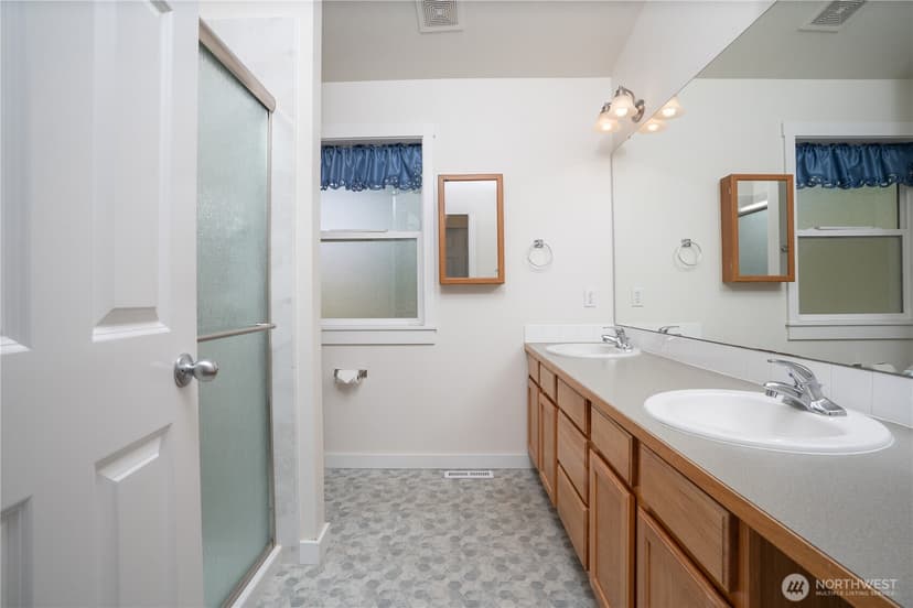 Property photo for 6415 54th Avenue NW, Gig Harbor photo 27