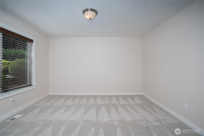Property photo for 6415 54th Avenue NW, Gig Harbor photo 10