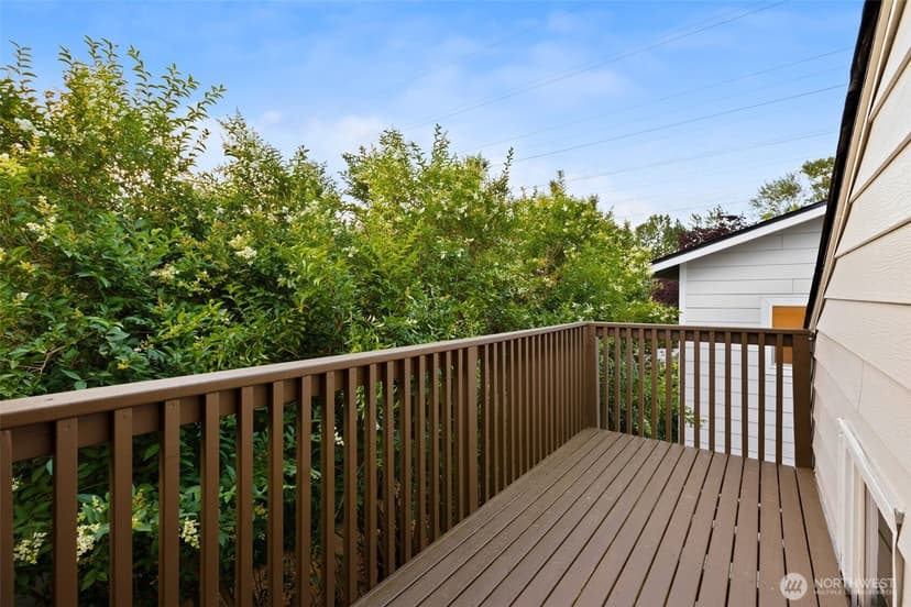 Property photo for 7020 S 120th Place, Seattle photo 18