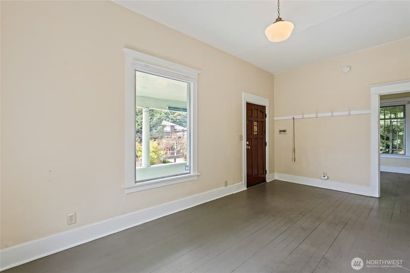 Property photo for 2902 S Jackson Street, Seattle photo 23