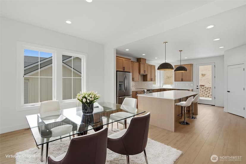 Property photo for 922 Long Drive, Chelan photo 8