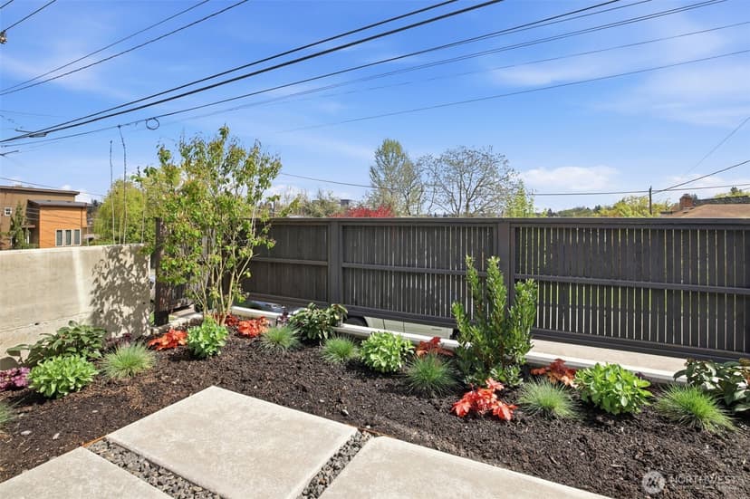 Property photo for 4517 35th Avenue S #E, Seattle photo 14