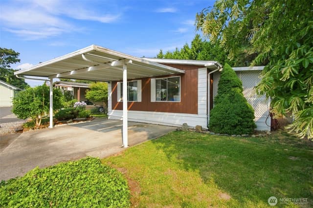 Property photo for 1510 Maple Lane #34, Kent