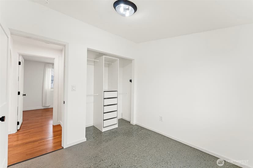 Property photo for 5103 Filbert Lane SW, Lakewood photo 17