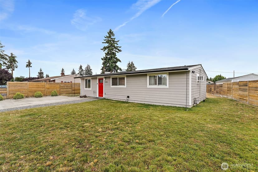 Property photo for 5103 Filbert Lane SW, Lakewood photo 35