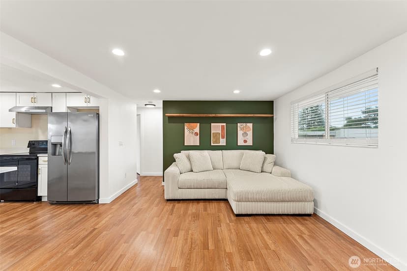 Property photo for 5103 Filbert Lane SW, Lakewood photo 5