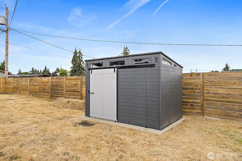 Property photo for 5103 Filbert Lane SW, Lakewood photo 30