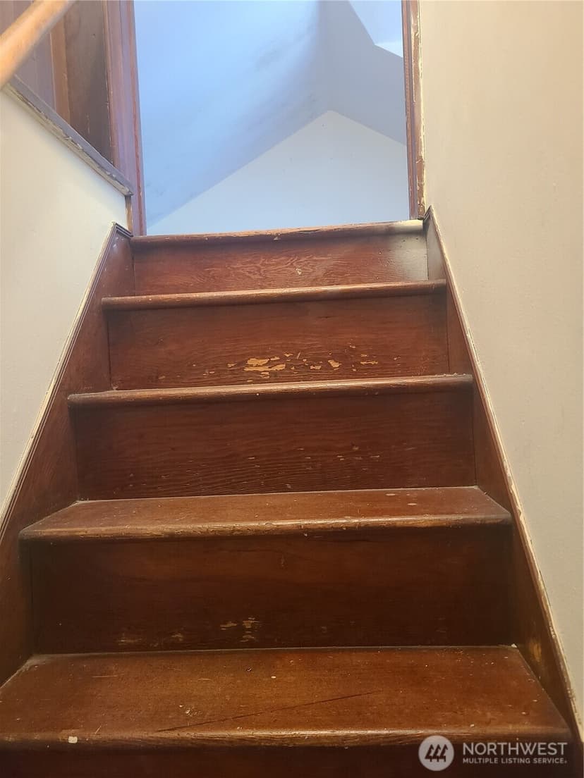 Property photo for 11335 Sunnyside Avenue N, Seattle photo 11