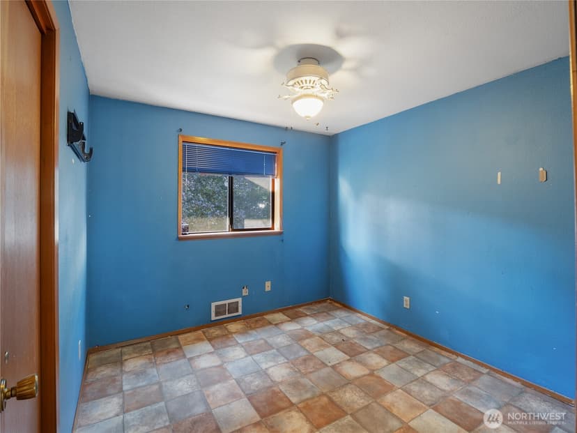 Property photo for 8307 188th Street Ct E, Puyallup photo 18
