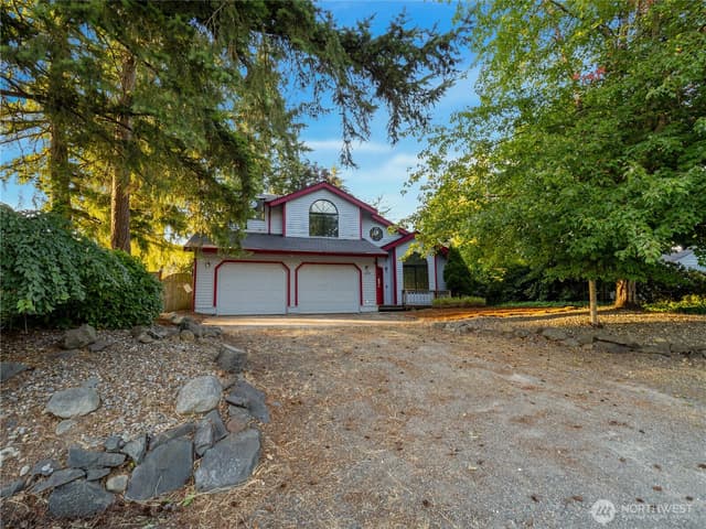 Property photo for 8307 188th Street Ct E, Puyallup photo 2